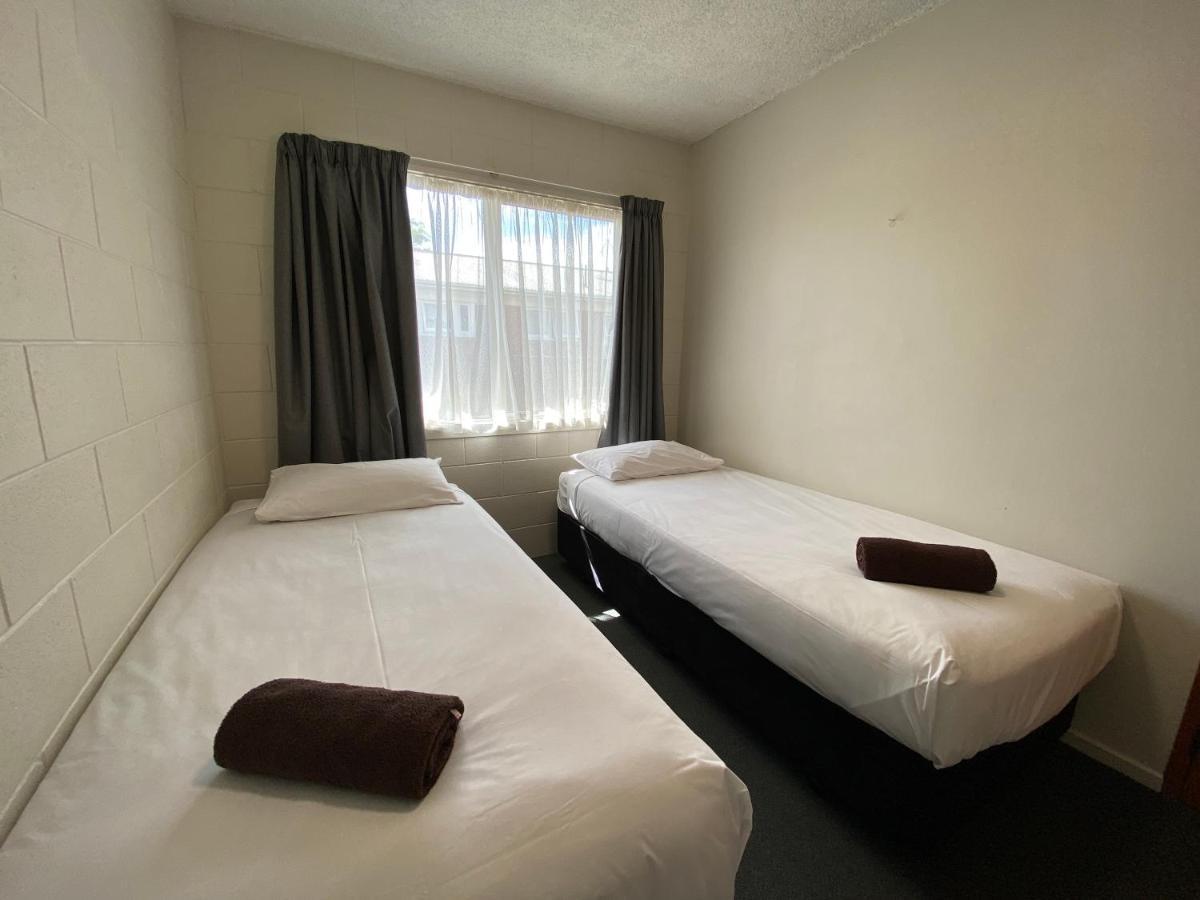 Ulster Apartments Hamilton Bagian luar foto