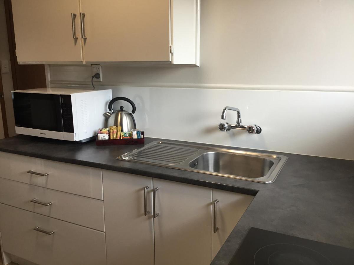 Ulster Apartments Hamilton Bagian luar foto